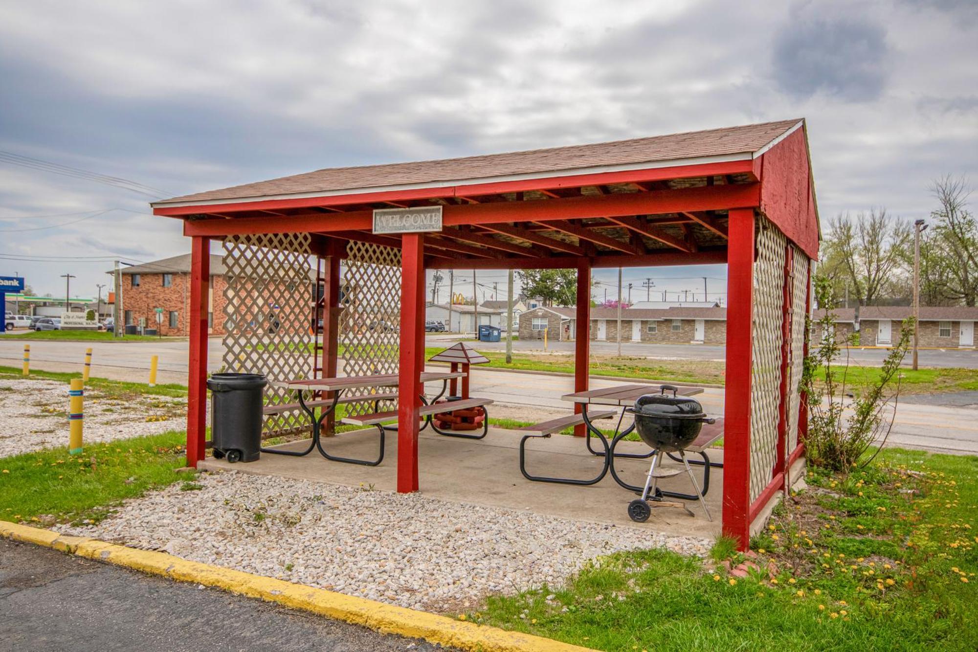 Oyo Travelier Motel Macon Exteriér fotografie